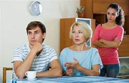 HOW TO RELATE WITH YOUR MOTHER IN-LAW TO BE WHILE IN COURTSHIP WITH HER SON